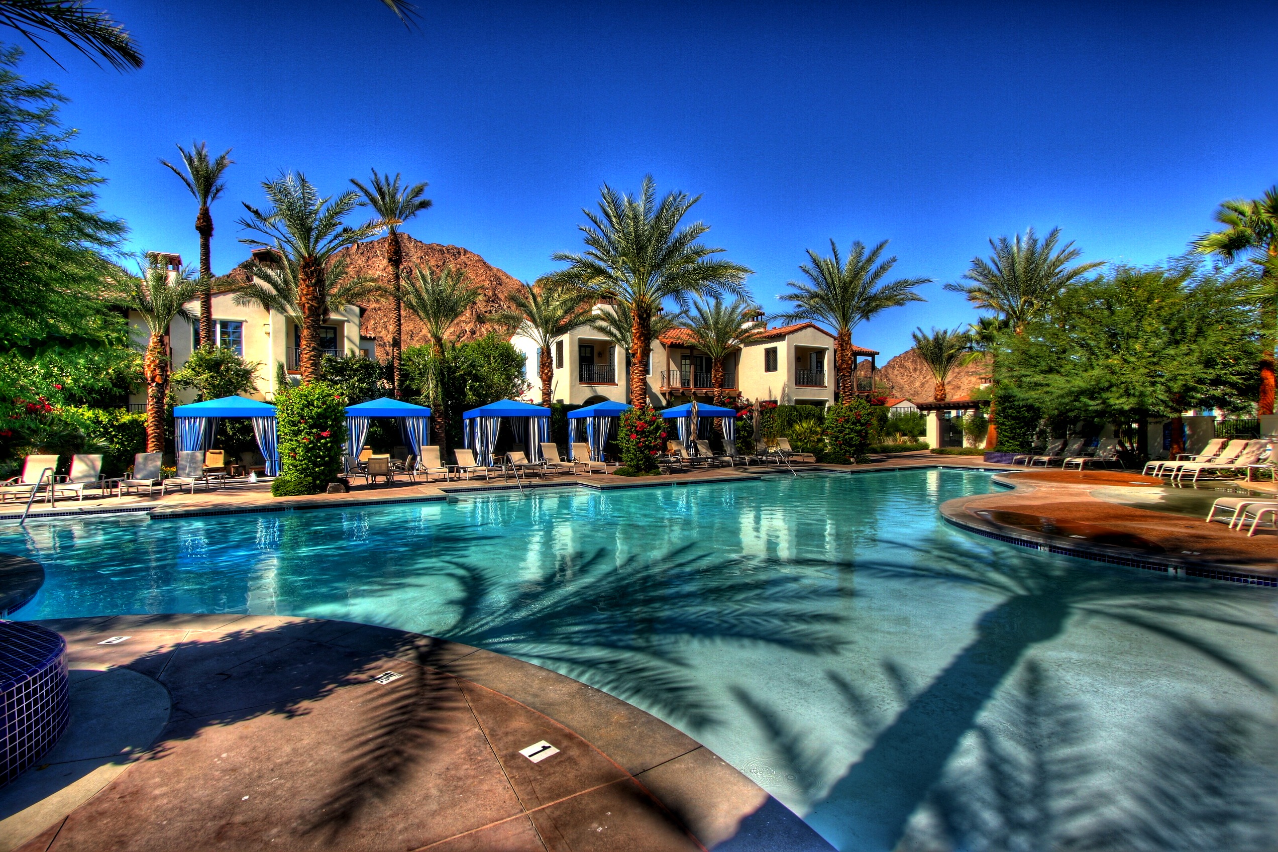 Palm Springs Real Estate Gets Huge Boost From Clooney, Pitt And